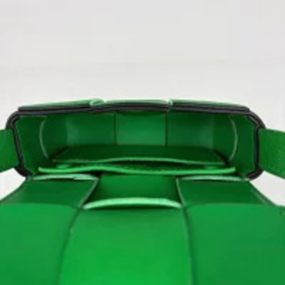 Bottega Veneta Cassette Shoulder Bag Maxi Intrecciato Leather Green - Picture 6 of 7